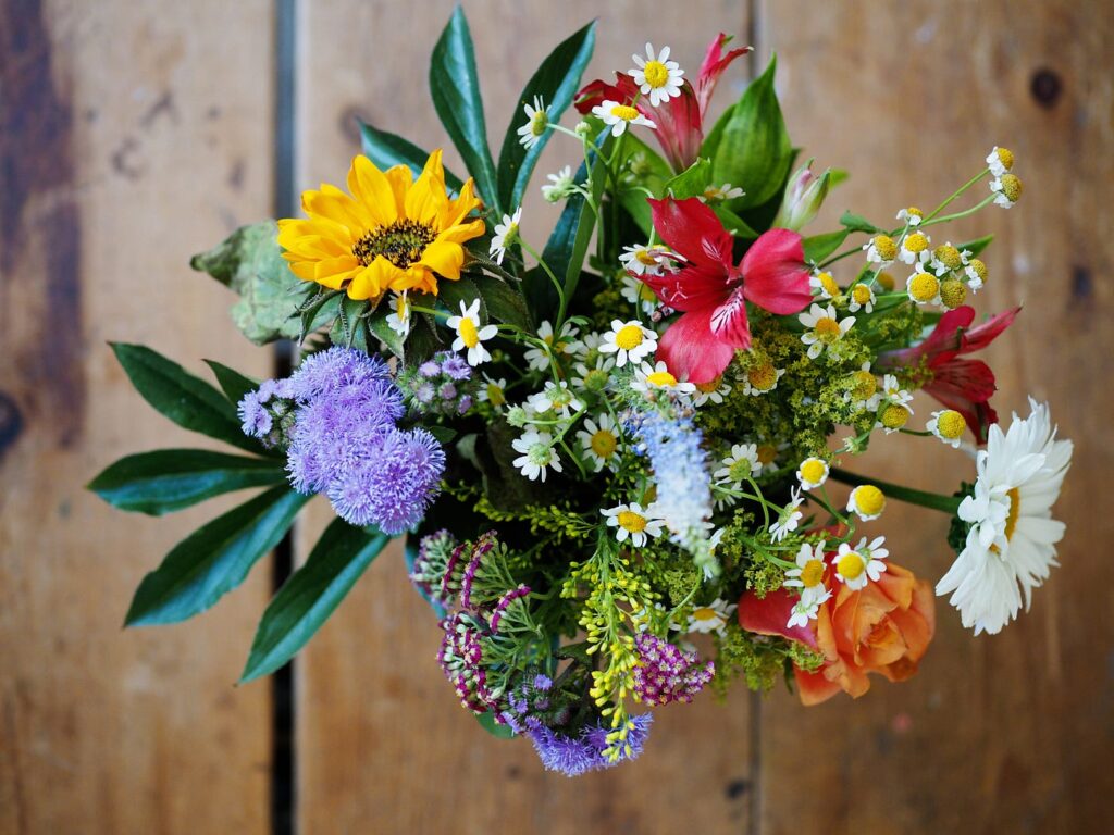 Flower Arrangements - An Introduction