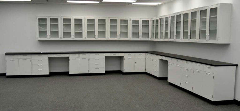 A Look At Laboratory Furniture