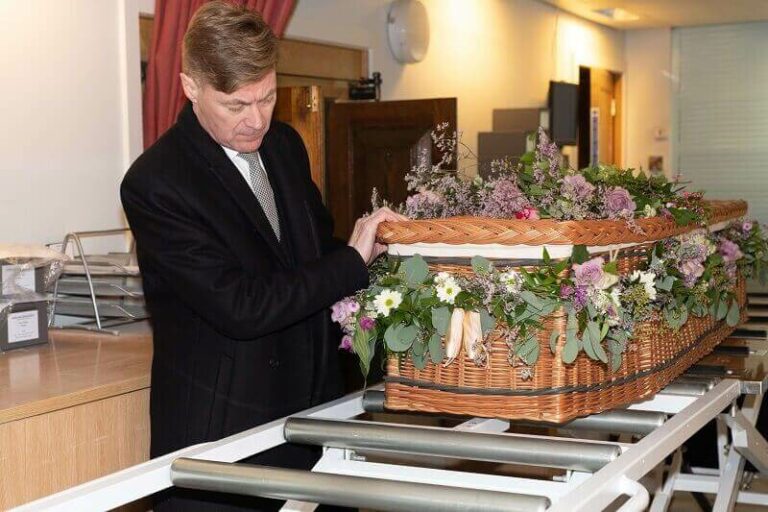 A Glance At Simple And Respectful Cremation Services