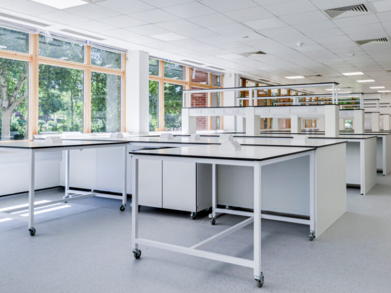 Facts About Mobile Laboratory Tables