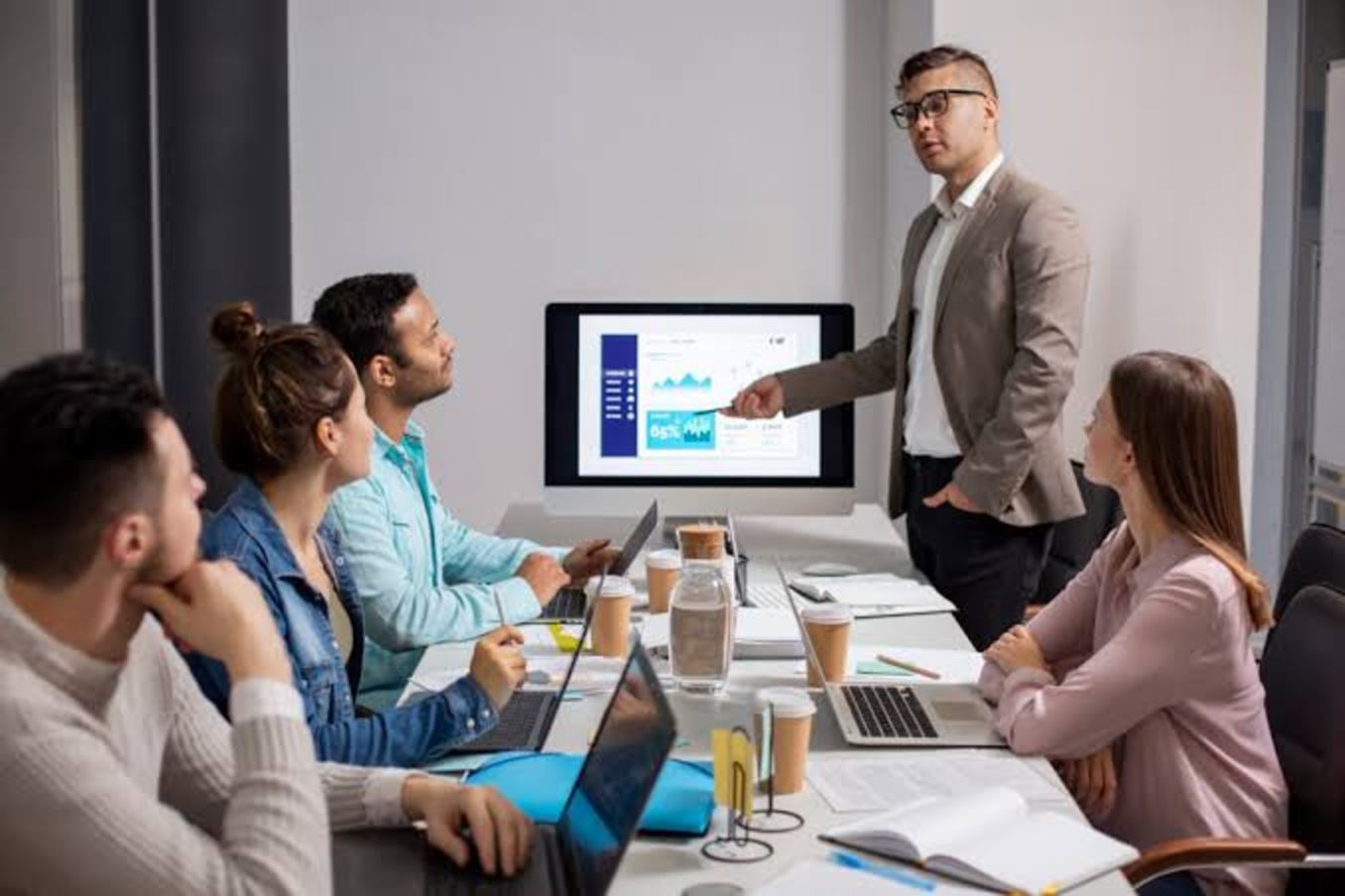 Management Consulting Online Courses-upscaled-2x